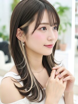 ミーム 原宿 表参道(meme) ”韓国風インナーカラー×レイヤーカット