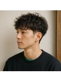 ツーブロックくせ毛風パーマナチュラルショート　20代 30代 40代