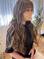 メルク ユニ(merc.uni) 憧れのグレージュブリーチカラー11/26オリーブグレー