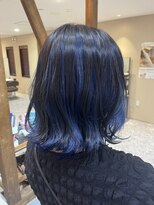 ルービック 京橋(Rubik's) アンブレラカラー×ネイビーブルー×外はねボブ×青髪★大阪京橋