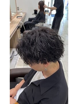 アッシュ 浦安店(Ash) 【大人の色気を出す】ツイストスパイラルパーマ
