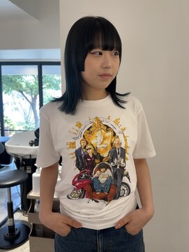 ネウィ 梅田(newi) BLUE BLACKに、顔周りに個性をplus