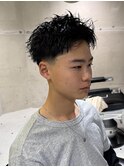 刈り上げセンターパート/波巻きツイストスパイラル/飯田橋E