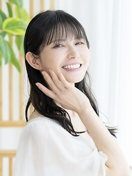 秋桜の写真/気になる白髪も美しくカバー♪髪と頭皮に優しい薬剤で大人女性のお悩みを解消◎