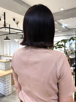 エミス バイ メルト 吉祥寺(emis by melt)&nbsp;[石川]切りっぱなしボブブリーチなしカラー暗めワインレッド学割