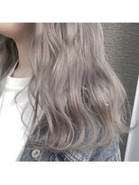 レガシーヘアーデザイン(Legacy hair design)&nbsp;「ハイトーンシルバーグレージュ」