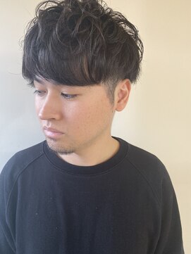 ガレージ バイ グリーン 原宿 表参道(Garage by green) 刈り上げパーマ