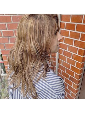 プシューケ(Hair salon PSYCHE) design color