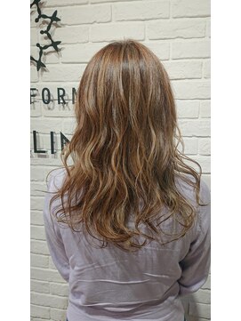ヘア スパ ビューティー エールフォルム(HAIR SPA BEAUTY YELLFORME) ハイライトグレージュ