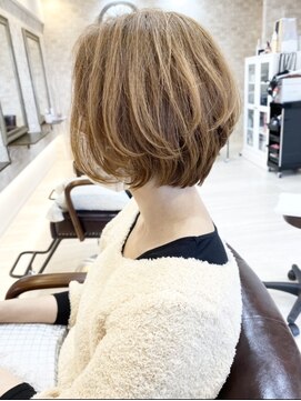 ヴィアスヘアー(vias hair) ハイトーン×ショート