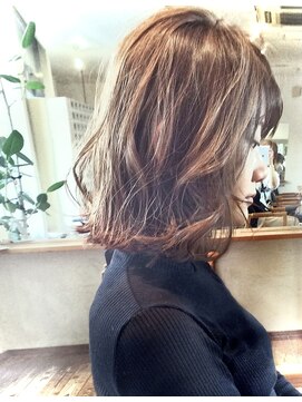 ヘアーデザイン フルーツ(Hair Design FRUITS) ニュアンスウェーブ×ミディアム