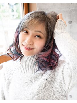 パース 横浜(PERS) シルバーアッシュ＆毛先ユニコーン