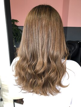 リーオオサカ(Lee Osaka) アルティストカラー×ナチュラルベージュ/kana