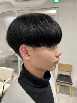 メンズカット黒髪メンズマッシュ直毛ストレートパーマ L アオ 原宿 表参道 Ao のヘアカタログ ホットペッパービューティー