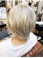 フェニーチェ(fenice international hair salon) ホワイトカラー