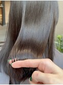 艶ストレート×透明感イルミナカラー