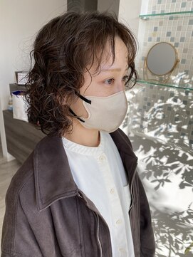 アトレバイクリッパー(Attrait by Clipper) ◯カーリーショートヘア◯ 2月