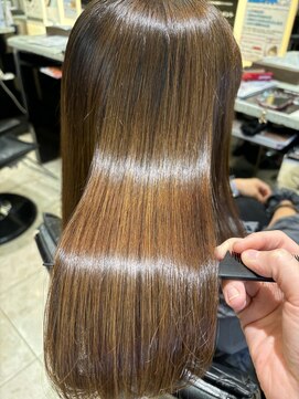 ジャンヌダルク 大人可愛い艶髪ヘア