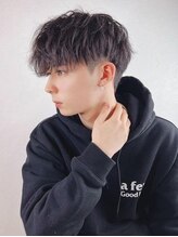 レイズアンダーバーホワイト(RAISE by _WHITE)