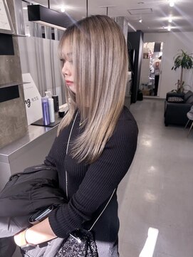 キング(K!ng) 縮毛矯正髪質改善ハイライトレイヤーカット楠葉美容室エクステ