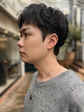 ピークアブー 表参道(PEEK-A-BOO) 黒髪スパイキーショート