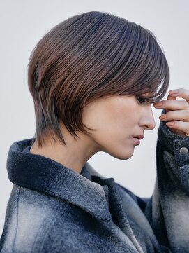 エリマ 横浜西口(elima) 顔周りレイヤーカットくびれヘア切りっぱなしボブ大人ボブ30代