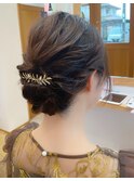 セミロングお呼ばれヘア