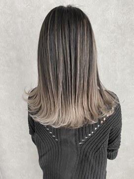 エル オオサカ 心斎橋店(L. OSAKA) コントラストハイライトグラデーション_グレージュカラー_Y1