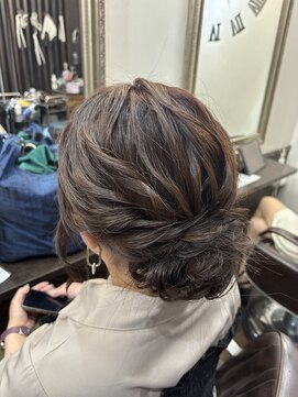 グラス 春吉1号店(glass) ゆるふわアップスタイル