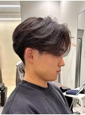 毛流れセンターパートニュアンスパーマカルマヘアメンズパーマ