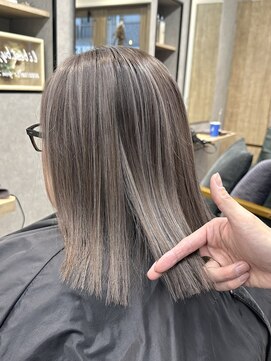 リベストバイジェービー 稲毛(li best. byjb) ダークアッシュ/大人ガーリー/似合わせカット[稲毛/白髪ぼかし]