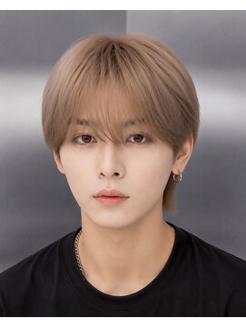 アイトーキョープラスシー 横浜(AI TOKYO+Sea) サンウォン風長めシースルーマッシュミルクティーベージュ韓国