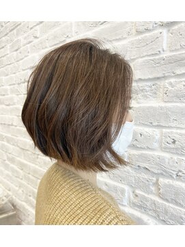 ピークス(PEAKS) 馴染ませベージュハイライト