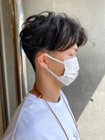 ツーブロラフ束感センターパート