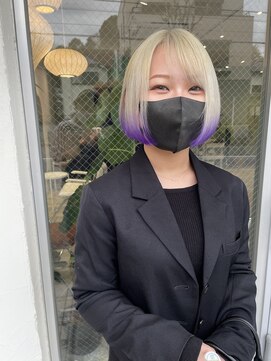 サビィ(Sabby) ブリーチ/裾カラー／バイオレット／多摩センター／岡木乃美