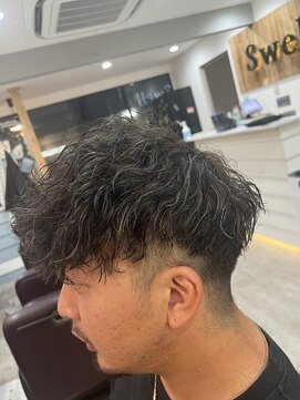 スウェル 柏店(Swell) 波打ちスペインカール [柏駅東口/MEN'Sサロン/メンズパーマ]