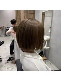 ボブ×ブラウンベージュ