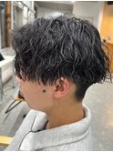 波巻きパーマメンズパーマメンズヘアツーブロックツイストパーマ