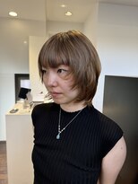 トレス(TRESS)&nbsp;外ハネボブ　くびれボブ　ウルフマッシュ　ベージュカラー