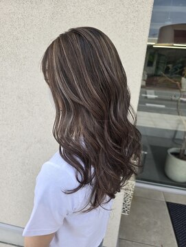 ゴットラトゥール(GOTTO LATOUR) ハイライト/アッシュ/グレージュ/ブリーチ/ベージュ