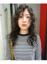 ワンインチ(1 inch) パーマ/スパイラルパーマ/強めパーマ/ロングパーマ
