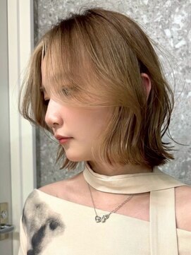 エリマ 横浜西口(elima) 横浜西口イルミナカラータッセルボブミルクティーベージュカラー