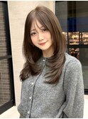 ヘーゼルベージュレイヤーカットワンカール顔まわりカット