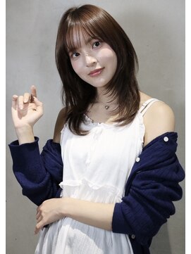 フークフーク(HOEK HOEK) レイヤーカット×ブラウンカラー