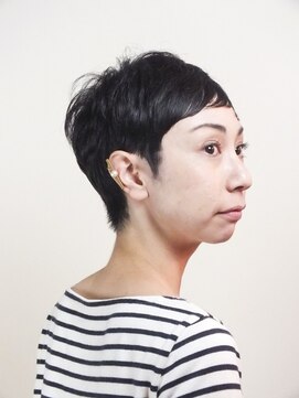 ナナマルゴ(705) 大人ショート