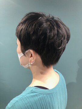 リコ(liko) 【liko 三軒茶屋 莉子】女性らしさを残したベリーショート