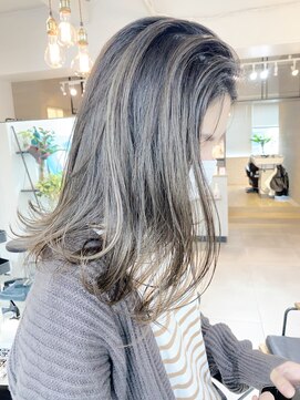 美容室 ツリー(Tree) ノンブローでおさまる大人スタイル『Tree hairsalon 』本厚木