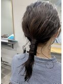 ゆるふわウェーブローポニーヘアセット