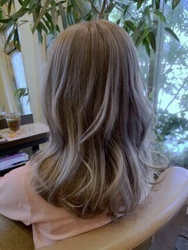 ヴォアソルヂェガーデン(Voasorte GARDEN) ☆Voasorte GARDEN☆ホワイトカラー☆