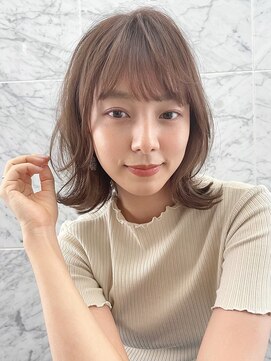 ルーシィバイナチュラル(lucy by Natural) くびれミディ